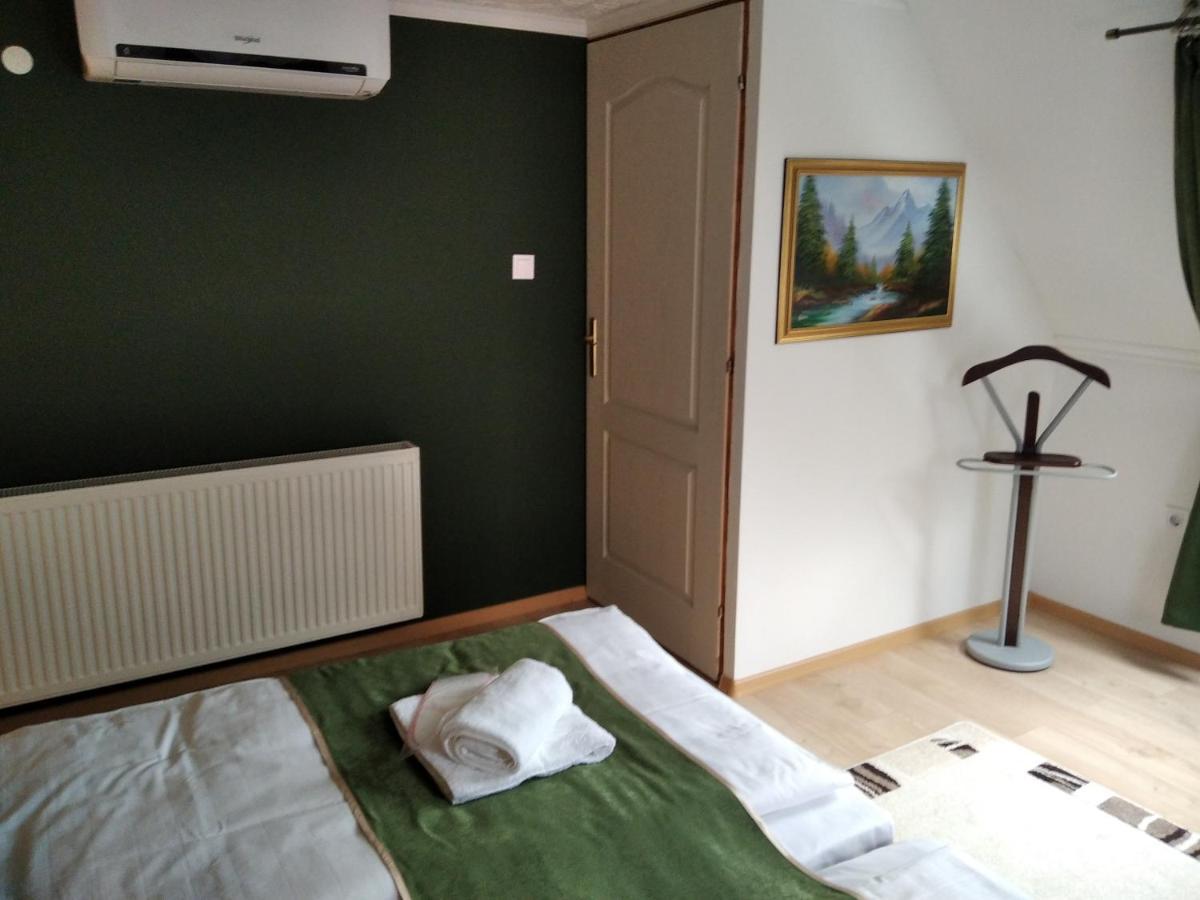 Moezsi Apartman Tolna Exteriér fotografie