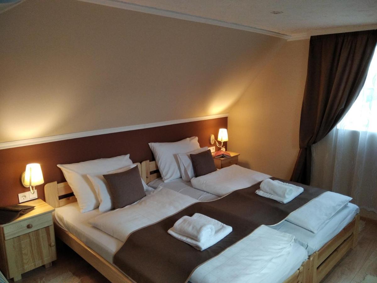 Moezsi Apartman Tolna Exteriér fotografie