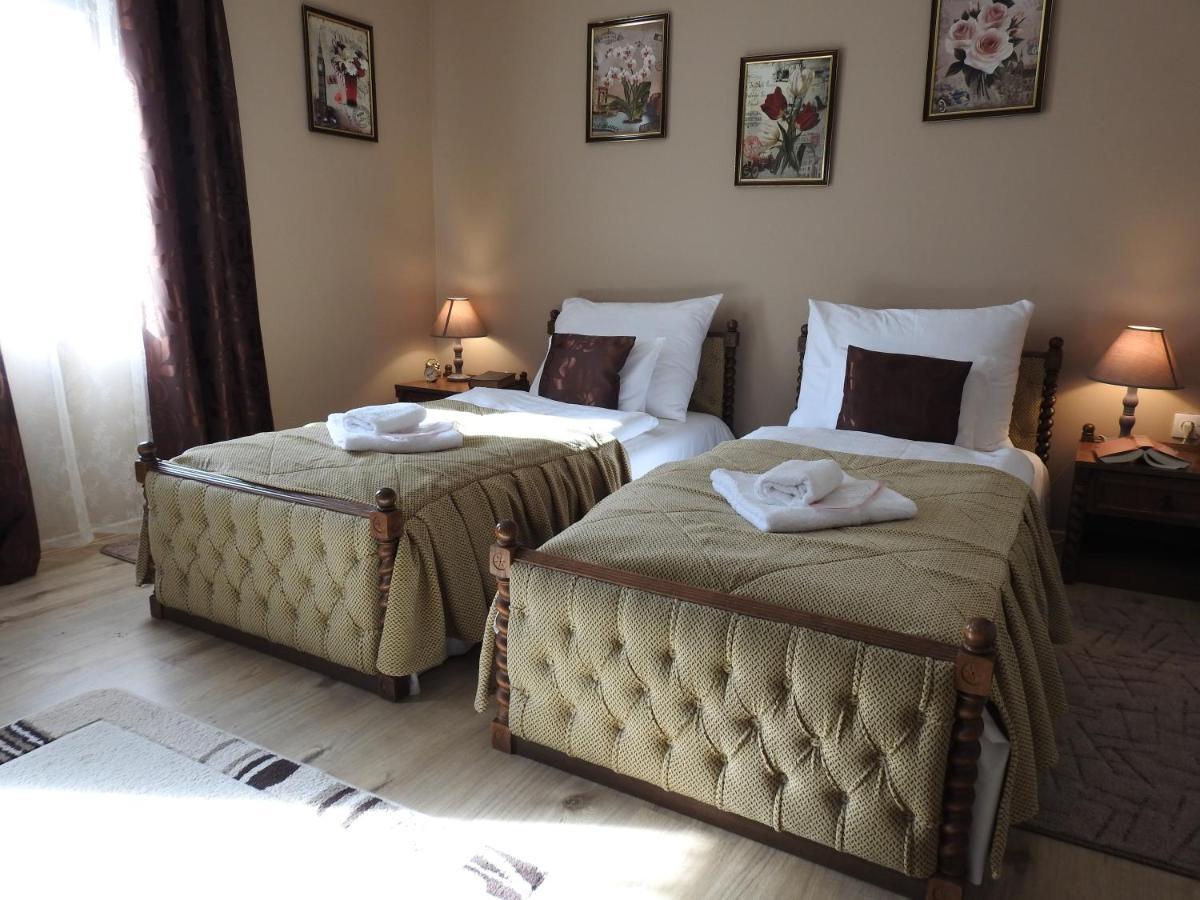 Moezsi Apartman Tolna Exteriér fotografie
